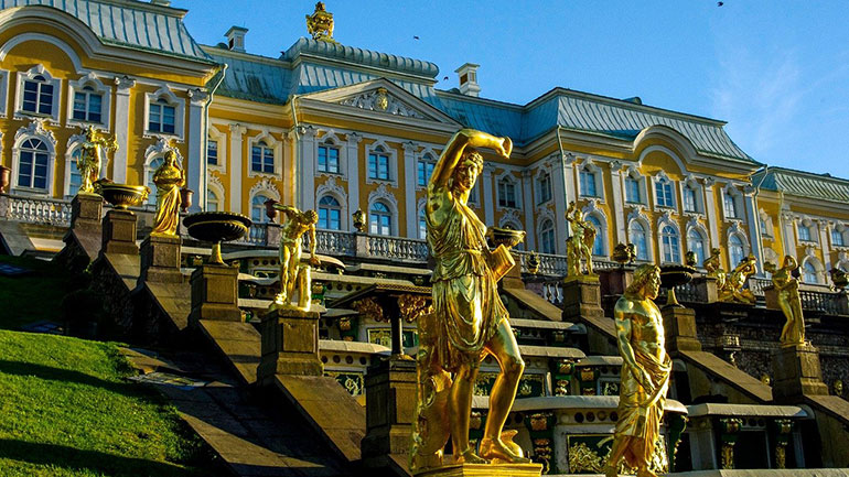 Palace in the city of Saint Petersburg in Russia